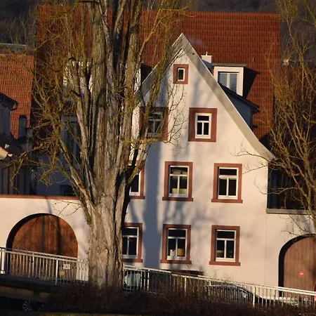 Gasthof Maindrei - Schlafen Am Fluss
