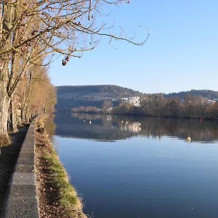 Maindrei - Schlafen Am Fluss * Margetshöchheim
