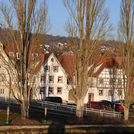 Gasthof Maindrei - Schlafen Am Fluss