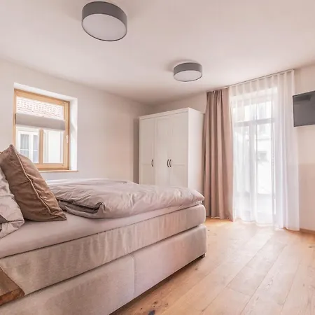 Maindrei - Schlafen Am Fluss Margetshöchheim